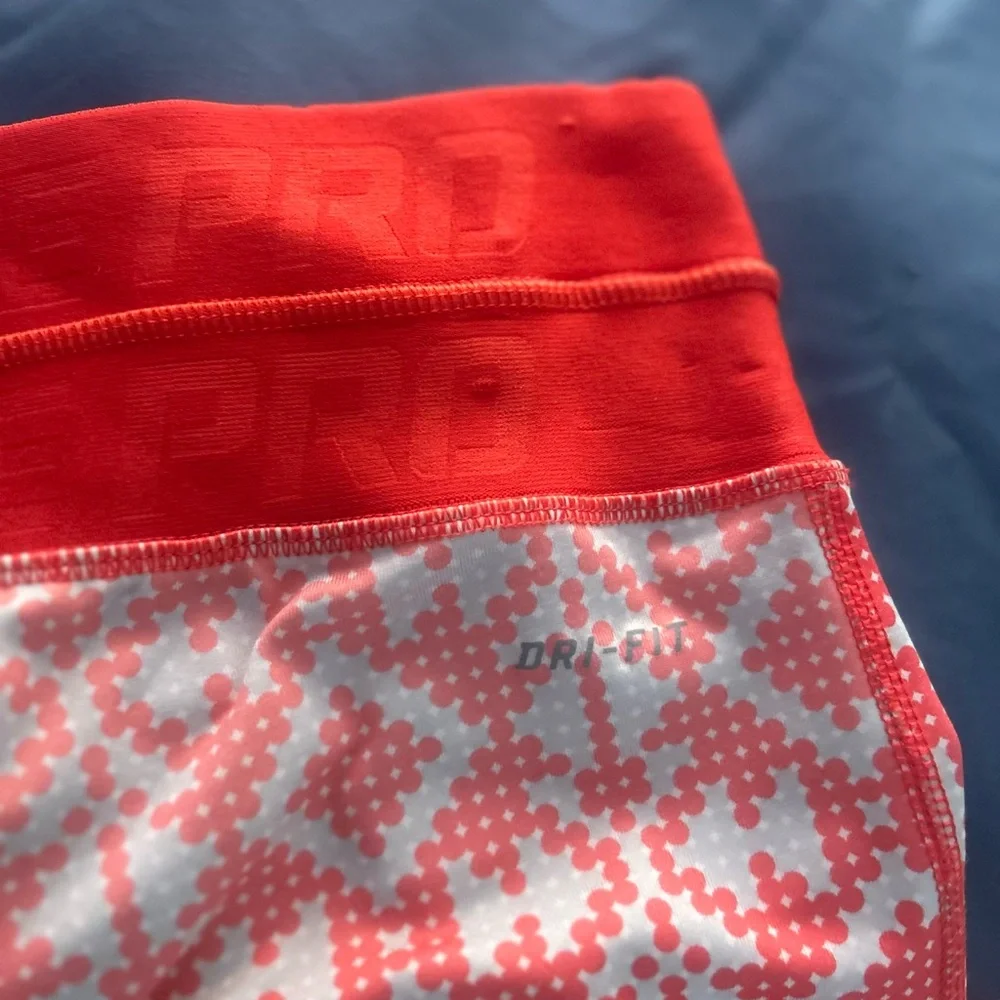 Nike Set - Picture 11 of 11